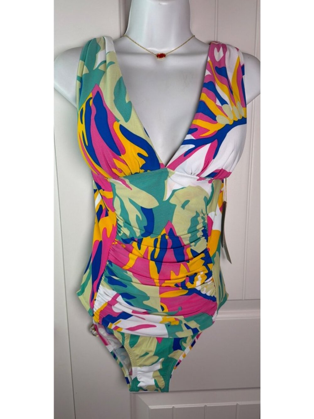 Beyond Control One-Piece Swimsuit Size 6, New, Style LXFA23825
